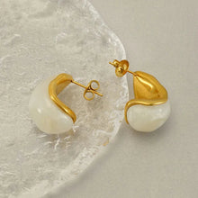 Golden Wave Pearl Studs
