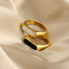 Evie Ring