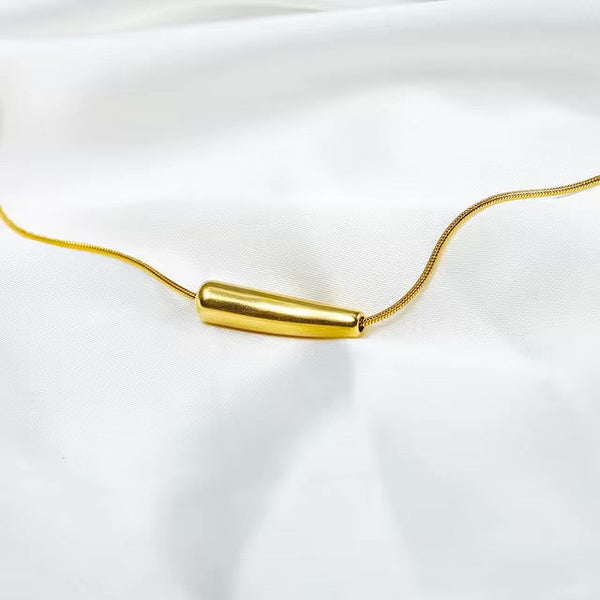 Clavicle Necklace