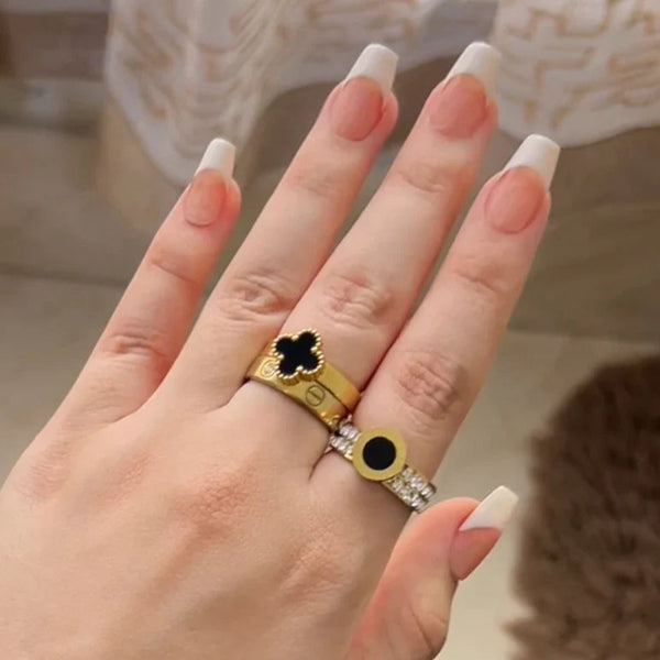 Trio Ring stack