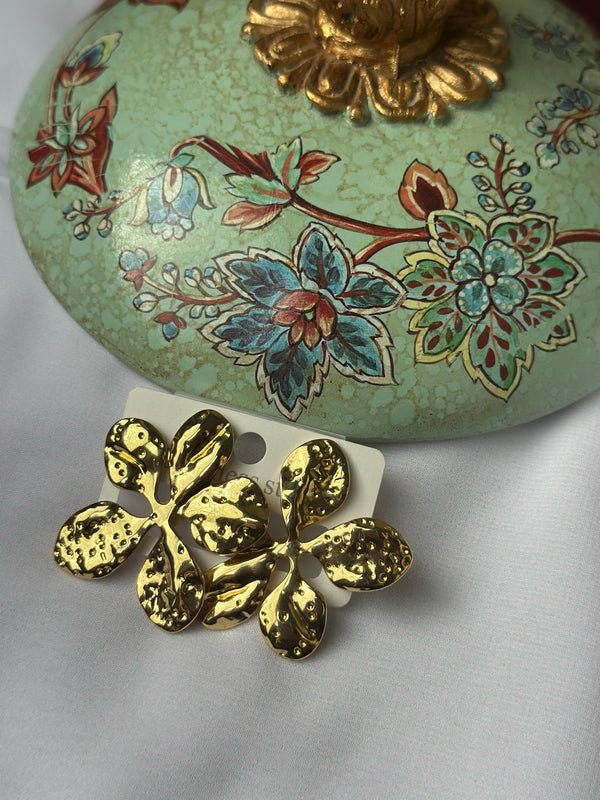 golden petal earrings