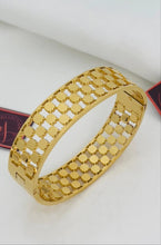 Grate bangle