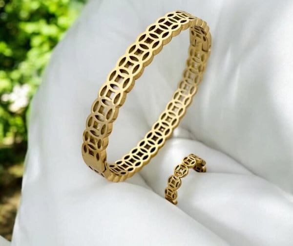 Morocco Bangle  With Ring